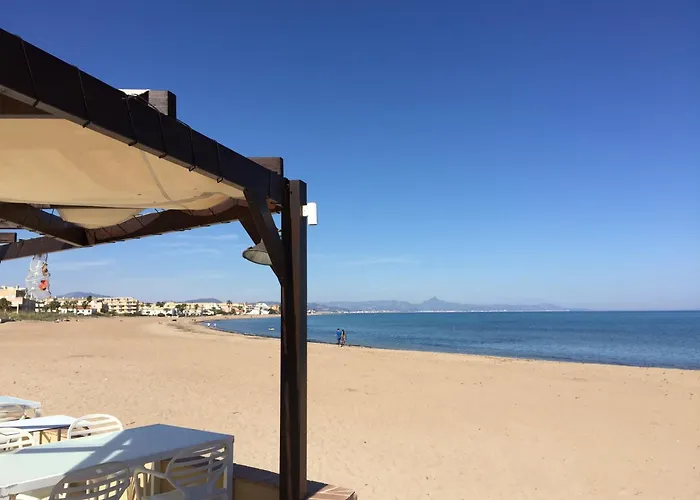 Scarlet Apartman Denia